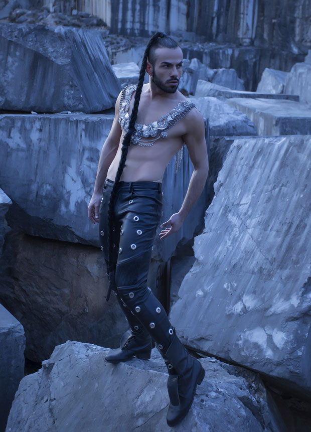 Славко Калезић пише књигу